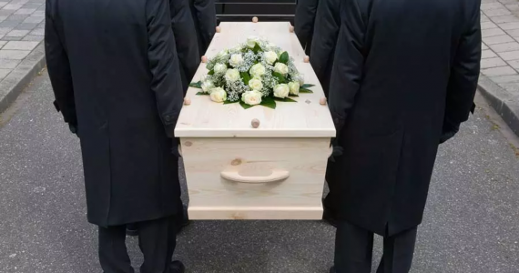 Funeral de ex-gay vira momento evangelístico para homossexuais