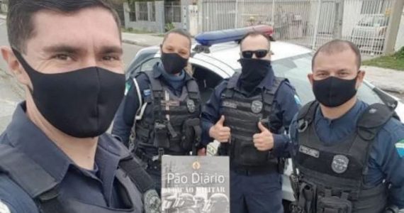 GloboNews ataca governo após ministério Pão Diário doar devocionais a policiais