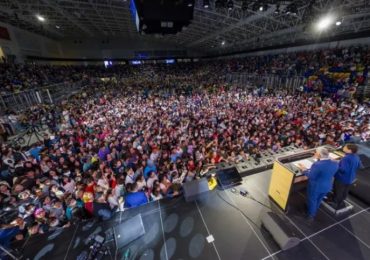 2 mil mongóis se entregam a Jesus em evento evangelístico com Franklin Graham