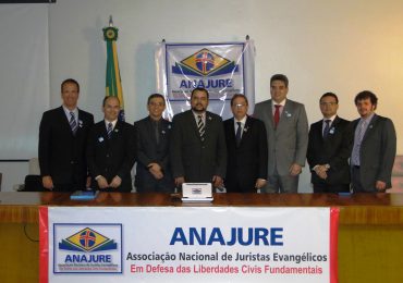 Juristas denunciam "grave enfraquecimento" da liberdade religiosa