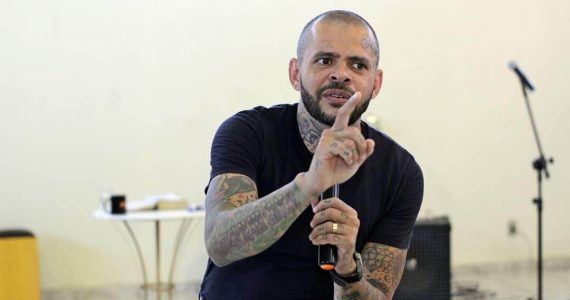 Criança trans vs maioridade penal: pastor aponta erro da esquerda