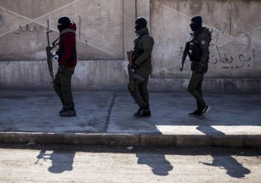 Líder do Estado Islâmico é morto em confronto com ‘inimigos de Alá’, dizem terroristas