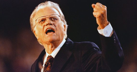 'Evangelho raiz': pregações de Billy Graham viralizam e continuam impactando vidas