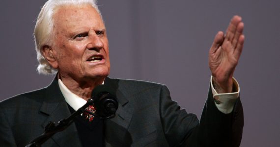 Vídeo de sermão de Billy Graham contra o Orgulho viraliza: 'Você vai desmoronar'