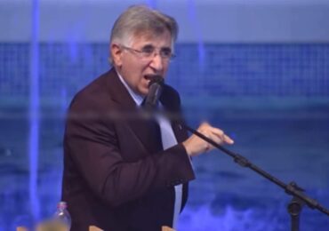 Pastor diz que na igreja não há espaço 'para machistas, nem feministas'