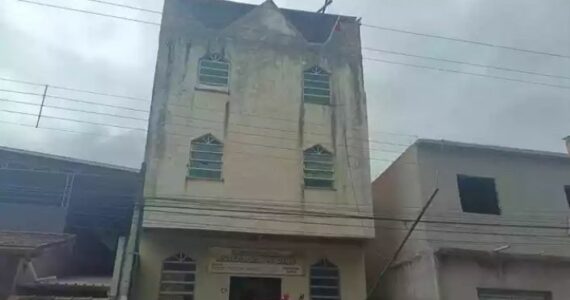 Pastor cai do telhado da igreja após ser eletrocutado com 22 mil watts em obra no templo