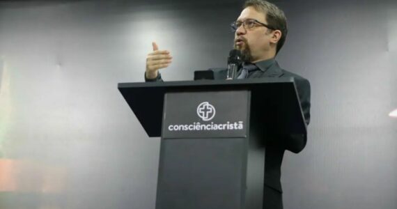 Franklin Ferreira explica como a visão da Igreja rivaliza com a do "esquerdista"