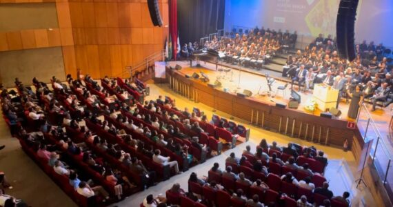 Culto de ação de graças marcou os 76 anos de fundação da Sociedade Bíblica do Brasil - SBB