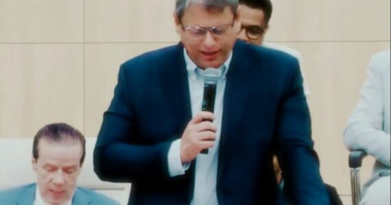 Tarcísio participa de culto na AD Perus e diz que seu maior medo ‘Cristo resolveu na cruz’