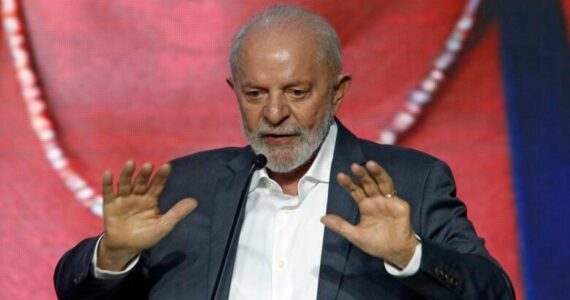 Em apelo aos evangélicos, Lula diz que 'ninguém foi mais de esquerda do que Jesus'