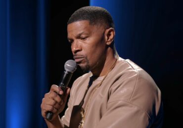 Jamie Foxx fala sobre o poder da oração após se recuperar de grave derrame