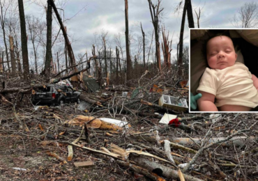 'Foi Deus', diz mãe de bebê de 4 meses encontrado vivo em árvore após tornado