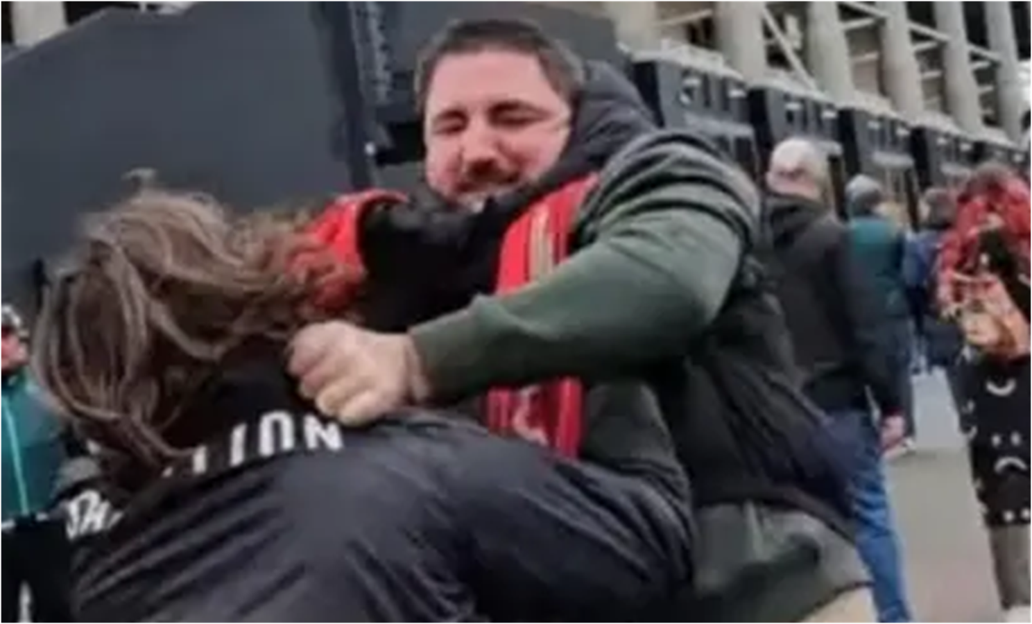 Evangelista é agredido na rua, mas resultado surpreende