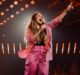 ‘Não Pare de Adorar’: assista ao novo clipe de Sarah Beatriz