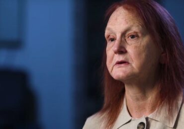 'Não conseguia respirar': mulher relata cura milagrosa após oração em estado grave