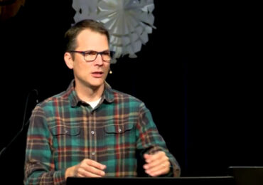 Novas revelacões surgem após acusações sérias feitas contra pastor da Vineyard