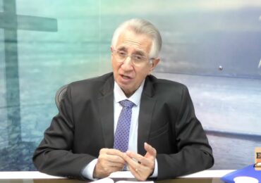 Fiéis lamentam partida de pastor que era referência na teologia pentecostal
