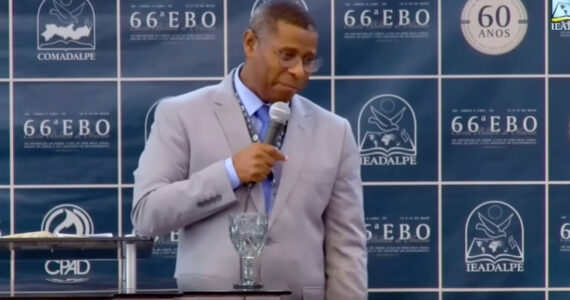 Pastor relata episódio de racismo na Assembleia de Deus: ‘Mão preta’