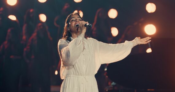 ‘João Viu’: Julia Vitória resgata clássico dos anos 1990