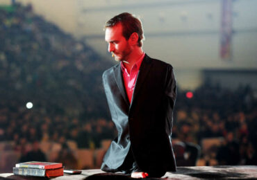 Cristãos feridos e 'sangrando' nas igrejas estão sendo ignorados, alerta Nick Vujicic