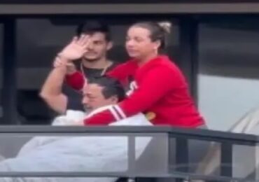 Marcha para Jesus de Itapema tem momento emocionante com enfermo em apartamento