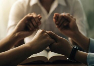 Envolvimento com as Escrituras leva gerações Y e Z a conhecerem ‘bem-estar’