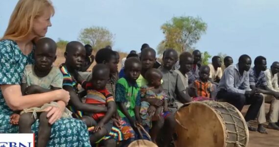 Radicais do Boko Haram aceitam Jesus após trabalho de missionária na África
