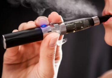 Uso de cigarro eletrônico entre adolescentes cresce e preocupa especialistas