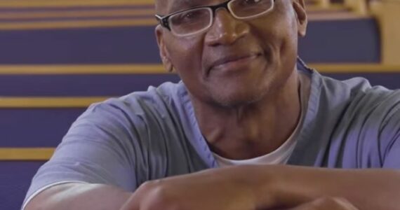 ‘Ele me deu propósito’: sentenciado à prisão perpétua se converte e vira pastor
