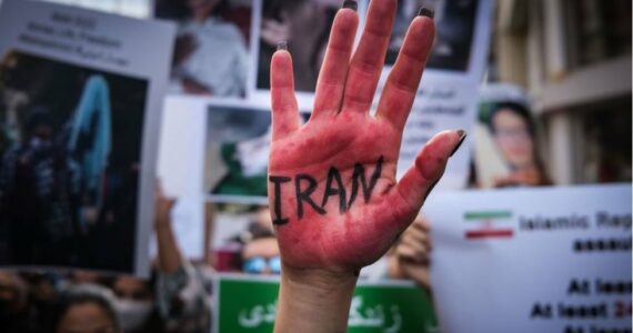 Cristãos ameaçados: Irã intensifica repressão interna após conflito com Israel
