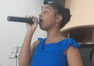 Família aflita: jovem cantora gospel desaparece após sair para trabalhar