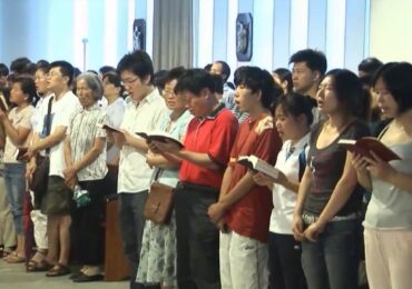 China amplia perseguição a cristãos com reconhecimento facial em igrejas