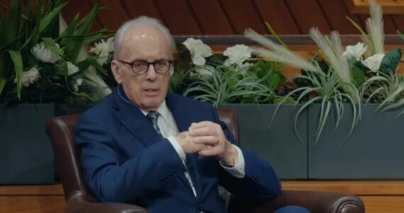 ‘Ele estava pronto’: no leito de morte, John MacArthur não teve medo, disse pastor