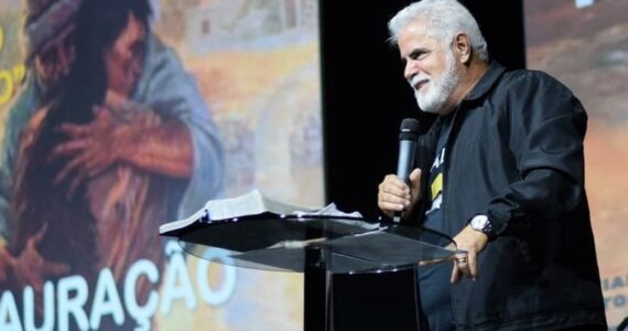 'Para não causar prejuízo ao reino', pastor renúncia ao cargo para tratar depressão