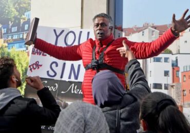Pastor é atacado por radicais muçulmanos e recebe ameaça da Polícia