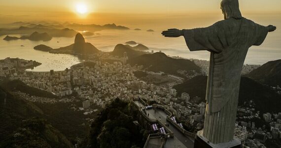 Cristo Redentor exibirá projeções de versículos bíblicos em evento global esta semana