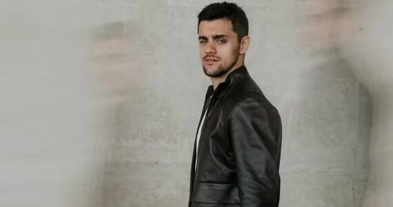 Felipe Simas admite que demorou a revelar sua conversão por receio de retaliação