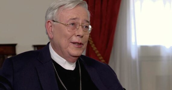Igreja Católica vai morrer se não ordenar mulheres sacerdotes, diz cardeal