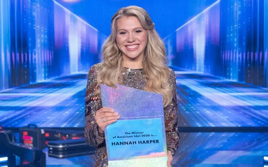 Cantora que venceu American Idol 2026 glorifica a Deus por vitória no reality